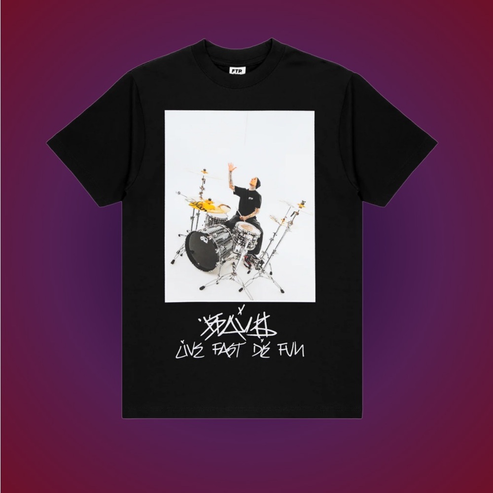 💫FTP X FAMOUS Stars & Straps Travis Barker Photo tee 💫